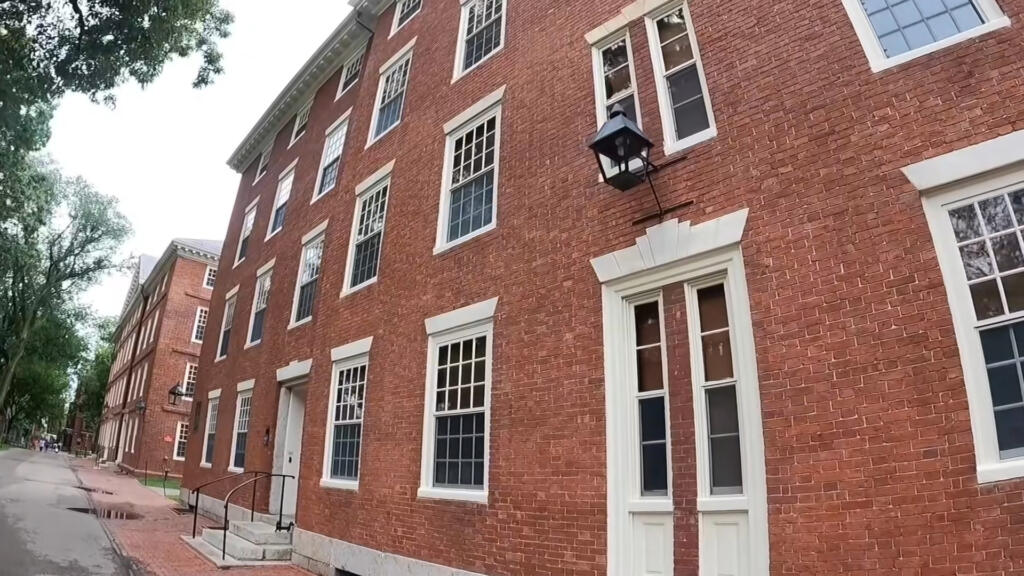 The Iconic Location of Harvard Law School